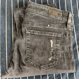 Gray AG Farrah Skinny Crop jeans size 28 like new